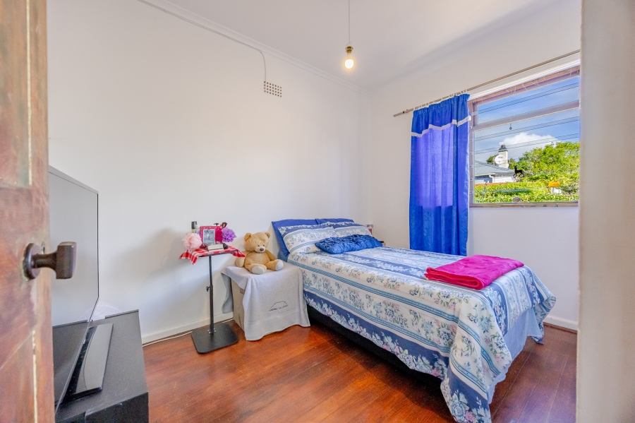 4 Bedroom Property for Sale in Wynberg Upper Western Cape
